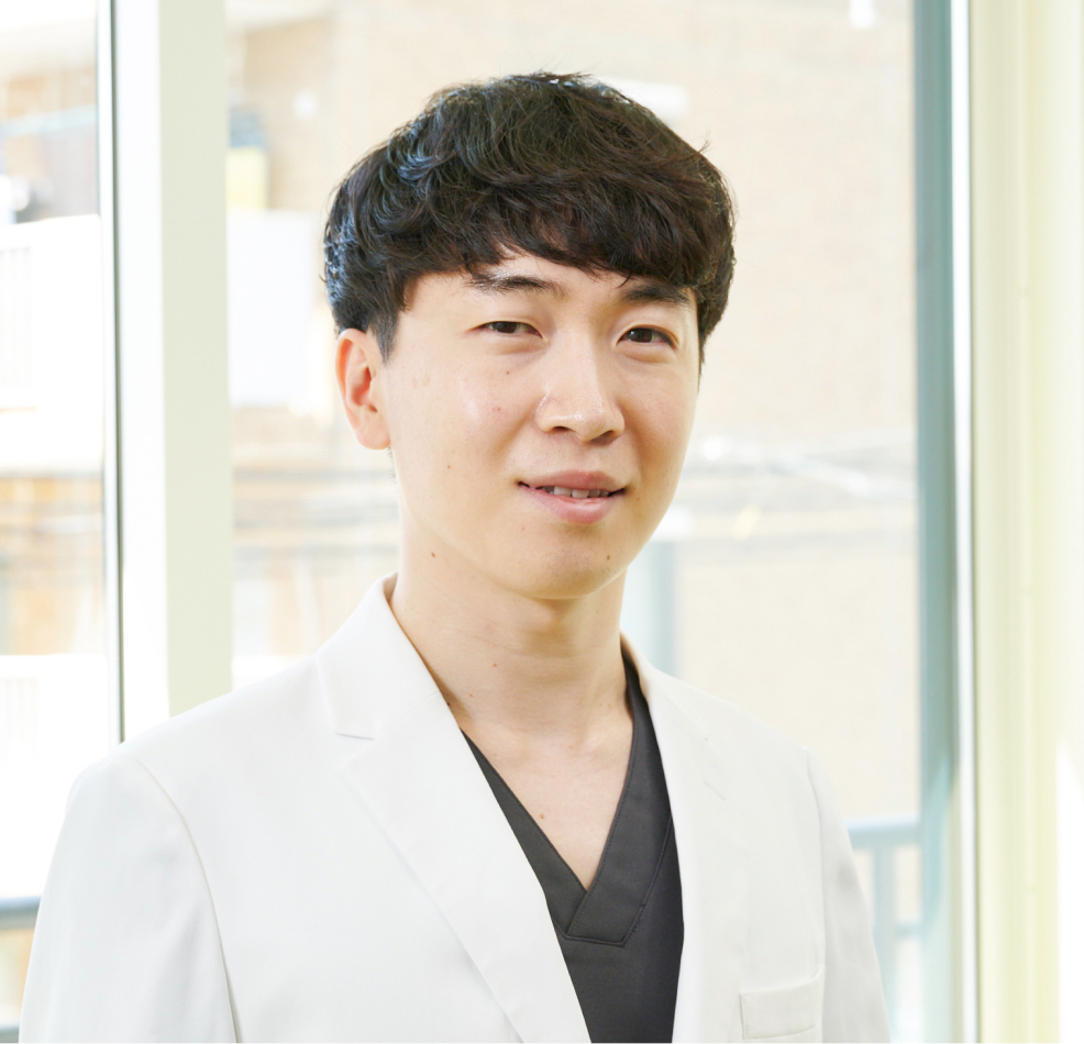 院長・鈴木崇之